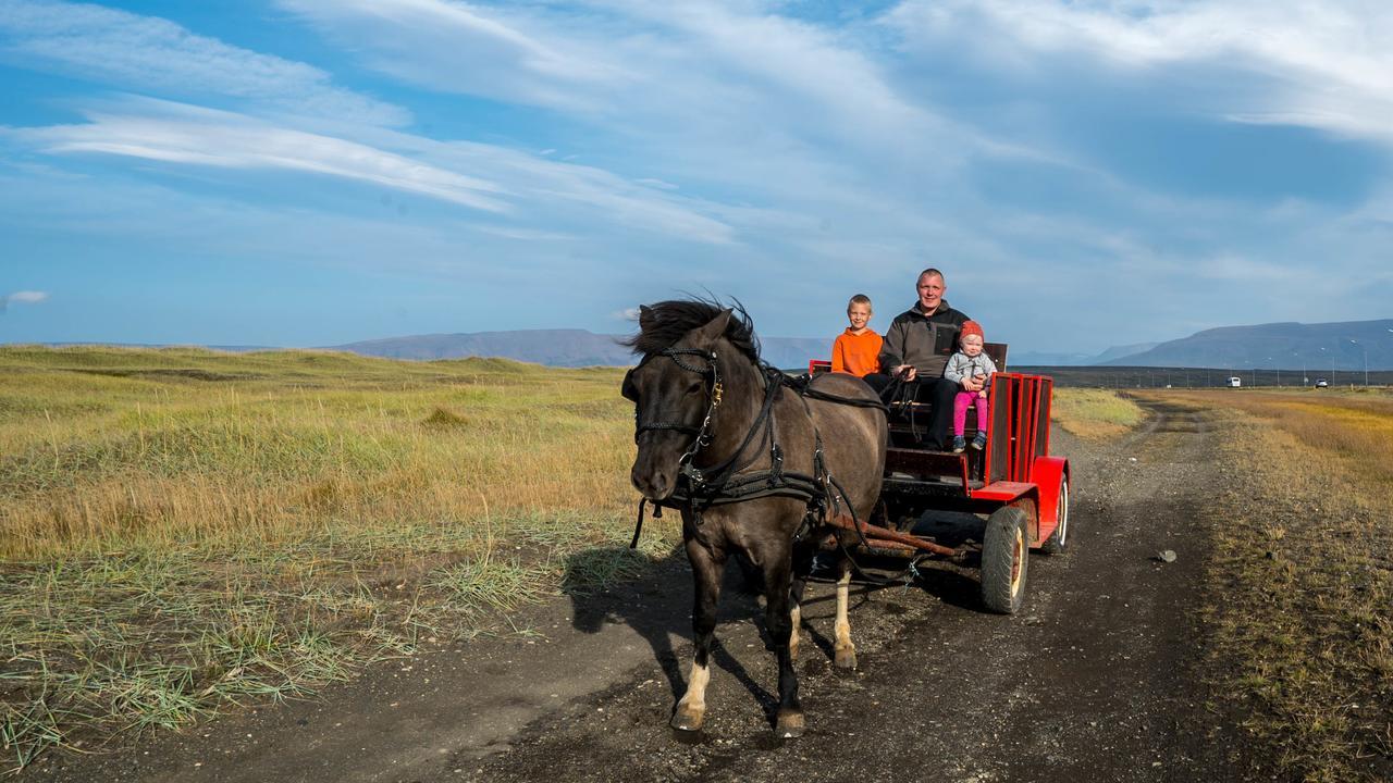 Icelandhorsetours - Helluland Saudarkrokur 外观 照片